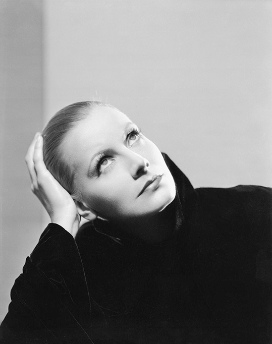 Greta Garbo  - wf2256